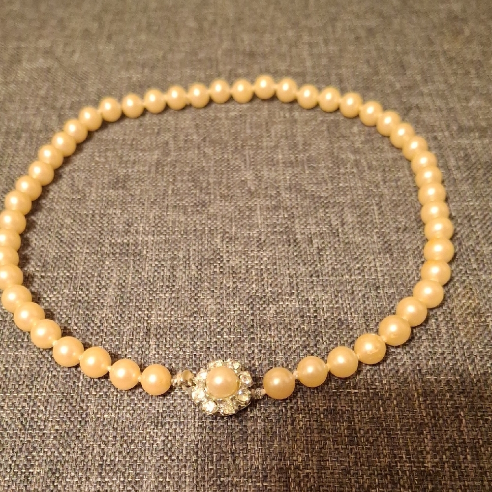 Japanese Vintage Cream Faux Pearl Necklace with Rhinestone Accent